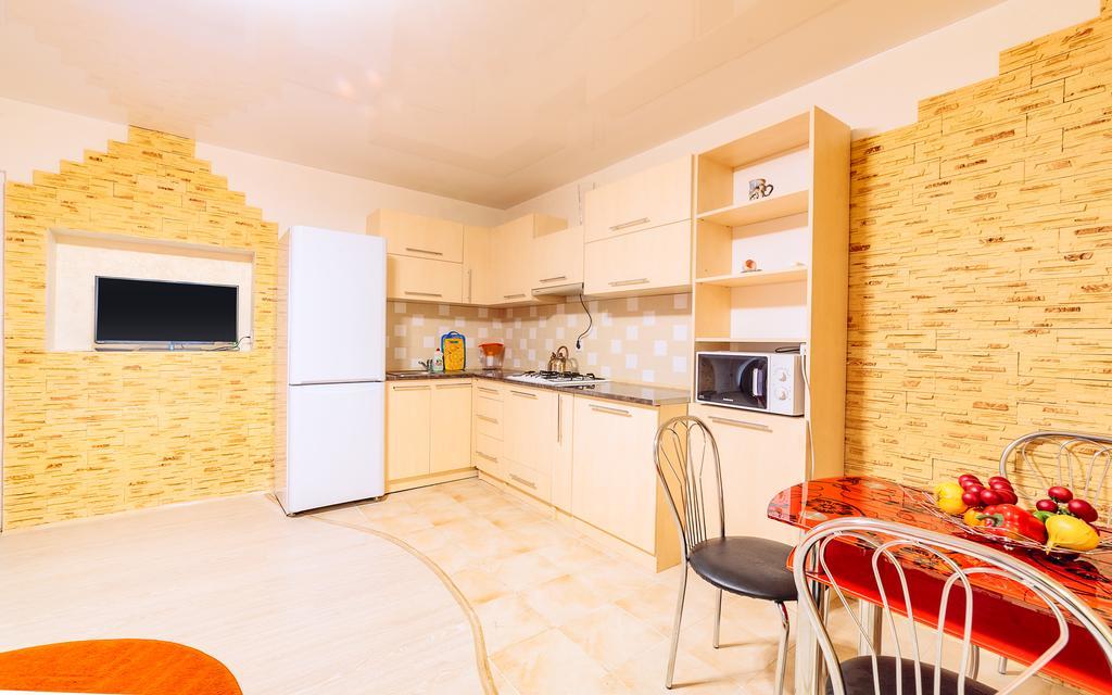 Studio On Rishelyevskaya Lägenhet Odessa Exteriör bild
